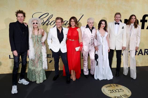 John Taylor, Gela Nash, Roger Taylor, Gisella Bernales, Nick Rhodes, Alexandra Stama, Simon Le Bon und Yasmin Le Bon bei der 31. amfAR Gala Cannes im Rahmen des Festival de Cannes 2025 78. Internationale Filmfestspiele von Cannes im HÃ tel du Cap-Eden-Roc. Antibes, 22.05.2025