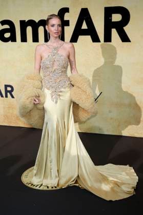 Leonie Hanne bei der 31. amfAR Gala Cannes im Rahmen des Festival de Cannes 2025 78. Internationale Filmfestspiele von Cannes im HÃ tel du Cap-Eden-Roc. Antibes, 22.05.2025