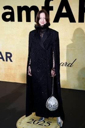 Andrea Riseborough bei der 31. amfAR Gala Cannes im Rahmen des Festival de Cannes 2025 78. Internationale Filmfestspiele von Cannes im HÃ tel du Cap-Eden-Roc. Antibes, 22.05.2025