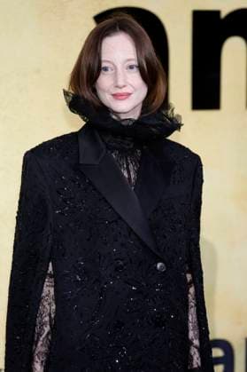 Andrea Riseborough bei der 31. amfAR Gala Cannes im Rahmen des Festival de Cannes 2025 78. Internationale Filmfestspiele von Cannes im HÃ tel du Cap-Eden-Roc. Antibes, 22.05.2025
