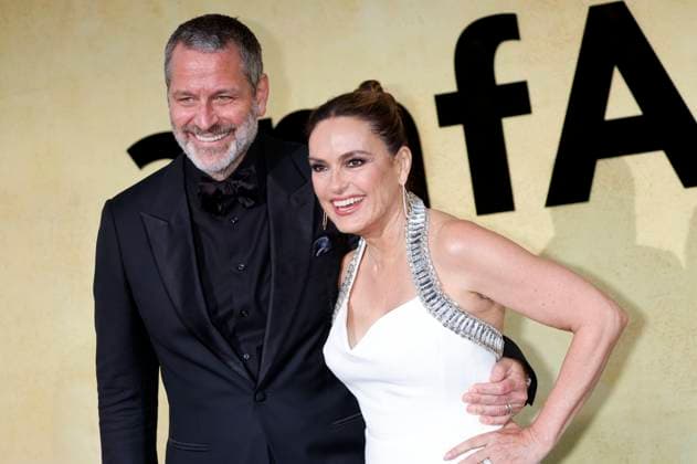 Peter Herman mir Ehefrau Mariska Hargitay bei der 31. amfAR Gala Cannes im Rahmen des Festival de Cannes 2025 78. Internationale Filmfestspiele von Cannes im HÃ tel du Cap-Eden-Roc. Antibes, 22.05.2025