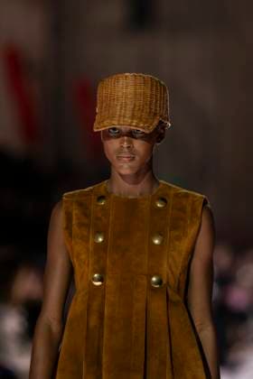 Louis Vuitton Cruise 2026 Runway - Avignon A model walks the runway during the Louis Vuitton Cruise 2026 fashion show at Palais des Papes ( Palace of the Popes ), in Avignon, France on May 22, 2025. Photo by Eliot Blondet ABACAPRESS.COM Avignon France France  Copyright: xBlondetxEliot ABACAx