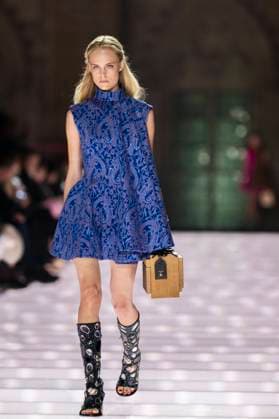 Louis Vuitton Cruise 2026 Runway - Avignon A model walks the runway during the Louis Vuitton Cruise 2026 fashion show at Palais des Papes ( Palace of the Popes ), in Avignon, France on May 22, 2025. Photo by Eliot Blondet ABACAPRESS.COM Avignon France France  Copyright: xBlondetxEliot ABACAx