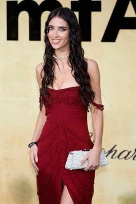 Elisha Herbert bei der 31. amfAR Gala Cannes im Rahmen des Festival de Cannes 2025 78. Internationale Filmfestspiele von Cannes im HÃ tel du Cap-Eden-Roc. Antibes, 22.05.2025