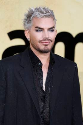 Adam Lambert bei der 31. amfAR Gala Cannes im Rahmen des Festival de Cannes 2025 78. Internationale Filmfestspiele von Cannes im HÃ tel du Cap-Eden-Roc. Antibes, 22.05.2025