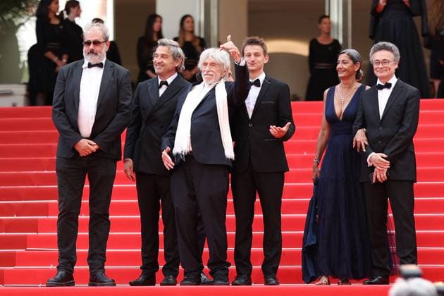 Cannes - La Venue de l Avenir Screening JD Gustave de Kervern, Frederic Niedermayer, Louis-Do de Lencquesaing, Pierre Richard, Timi-Joy Marbot, Ceyla Lacerda attend the red carpet and screening of La Venue de l Avenir in Cannes, France, on May 22, 2025, as part of the Cannes Film Festival. Photo by Jerome Domine ABACAPRESS.COM Cannes France  Copyright: xDominexJerome ABACAx