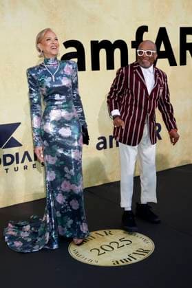 Spike Lee mit Ehefrau Tonya Lewis Lee bei der 31. amfAR Gala Cannes im Rahmen des Festival de Cannes 2025 78. Internationale Filmfestspiele von Cannes im HÃ tel du Cap-Eden-Roc. Antibes, 22.05.2025