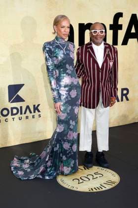 Spike Lee mit Ehefrau Tonya Lewis Lee bei der 31. amfAR Gala Cannes im Rahmen des Festival de Cannes 2025 78. Internationale Filmfestspiele von Cannes im HÃ tel du Cap-Eden-Roc. Antibes, 22.05.2025