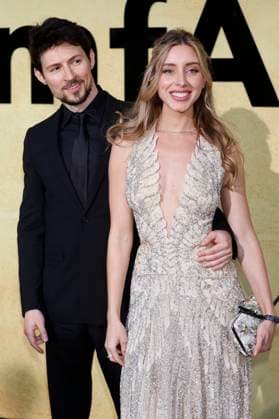 Pavel Durov mit Begleitung bei der 31. amfAR Gala Cannes im Rahmen des Festival de Cannes 2025 78. Internationale Filmfestspiele von Cannes im HÃ tel du Cap-Eden-Roc. Antibes, 22.05.2025