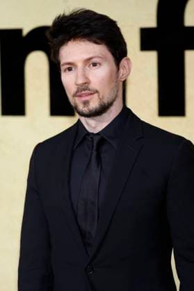 Pavel Durov bei der 31. amfAR Gala Cannes im Rahmen des Festival de Cannes 2025 78. Internationale Filmfestspiele von Cannes im HÃ tel du Cap-Eden-Roc. Antibes, 22.05.2025