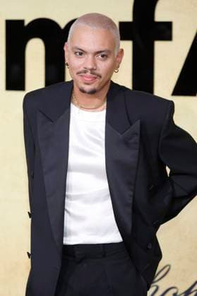 Evan Ross bei der 31. amfAR Gala Cannes im Rahmen des Festival de Cannes 2025 78. Internationale Filmfestspiele von Cannes im HÃ tel du Cap-Eden-Roc. Antibes, 22.05.2025