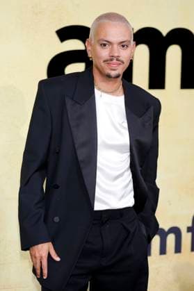 Evan Ross bei der 31. amfAR Gala Cannes im Rahmen des Festival de Cannes 2025 78. Internationale Filmfestspiele von Cannes im HÃ tel du Cap-Eden-Roc. Antibes, 22.05.2025