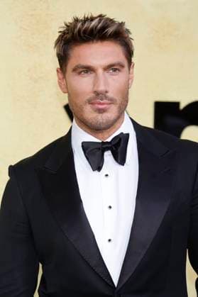 Chris Appleton bei der 31. amfAR Gala Cannes im Rahmen des Festival de Cannes 2025 78. Internationale Filmfestspiele von Cannes im HÃ tel du Cap-Eden-Roc. Antibes, 22.05.2025
