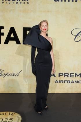 Festival de Cannes - amfAR Gala Karolina Kurkova bei der amfAR Gala während der 78. Filmfestspiele Cannes im Hotel du Cap-Eden-Roc in Antibes. Copyright: xEventpressxKochanx