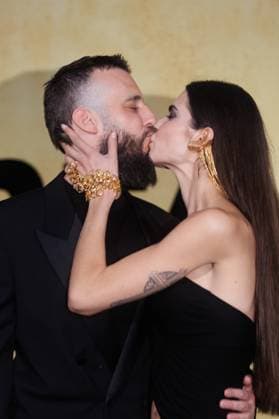 Festival de Cannes - amfAR Gala Vladimir Restoin Roitfeld und Carol Mendes bei der amfAR Gala während der 78. Filmfestspiele Cannes im Hotel du Cap-Eden-Roc in Antibes. Copyright: xEventpressxKochanx