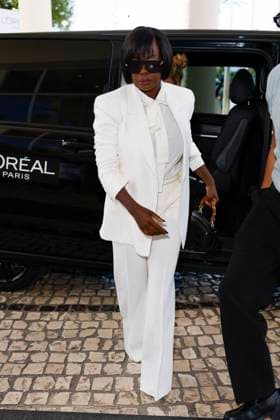 Cannes Viola davis spotted Hotel Martinez MP Viola Davis is spotted at Hotel Martinez ahead the 78th annual Cannes Film Festival on May 23, 2025 in Cannes, France. Photo by Marco Piovanotto ABACAPRESS.COM  Copyright: xPiovanottoxMarco ABACAx