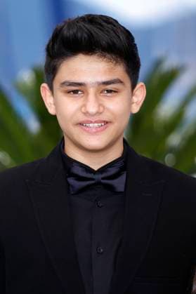 Sinan Mohebi beim Photocall zum Kinofilm Zan va bache Woman and Child auf dem Festival de Cannes 2025 78. Internationale Filmfestspiele von Cannes am Palais des Festivals. Cannes, 23.05.2025