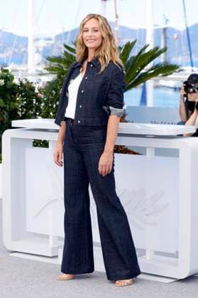Cecile De France beim Photocall zum Kinofilm La venue de l avenir Colours of Time auf dem Festival de Cannes 2025 78. Internationale Filmfestspiele von Cannes am Palais des Festivals. Cannes, 23.05.2025