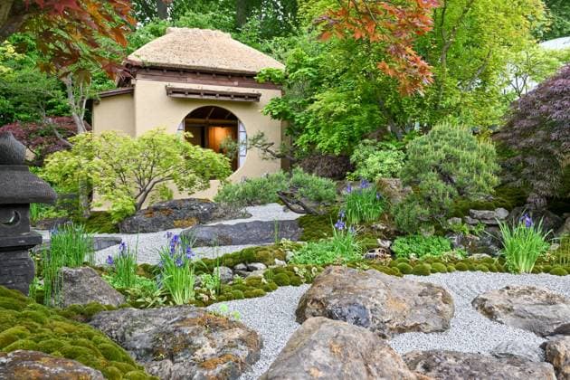RHS Chelsea Flower Show, Best Show Garden, London, UK, 19 May 2025. London, UK, 19 May 2025. The Peoples Choice Best Show Garden, Cha No Niwa, Japanese Tea Garden, Designed by Kazuyuki Ishihara at the RHS Chelsea Flower Show, Royal Hospital Chelsea, London, UK., Credit:Lee Floyd Avalon UK, London, Royal Hospital Chelsea  Copyright: xLeexFloydx xAvalonx 1002527157
