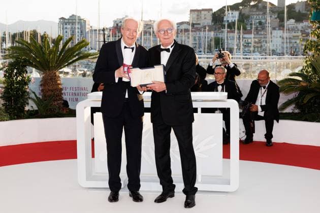 M Photocall of the winners of the 78th Cannes International Film Festival Luc et Jean Pierre Dardenne Best Screenplay Award for Jeunes mères Photocall of the winners of the 78th Cannes International Film Festival, at the Palais des Festivals in Cannes On may 24th 2025 Jacovides Moreau Bestimage Photocall of the winners of the 78th Cannes International Film Festival, at the Palais des Festivals in Cannes, France On may 24th 2025 Cannes France  Copyright: xJACOVIDES-MOREAUx xBESTIMAGExJACOVIDES-MOREAUx xBESTIMAGEx