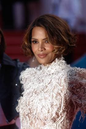 Festival de Cannes - Red Carpet Closing Ceremony Halle Berry bei der Closing Ceremony der 78. Filmfestspiele Cannes im Hotel im Palais du Festival am 24.05.2025. Copyright: xEventpressxKochanx