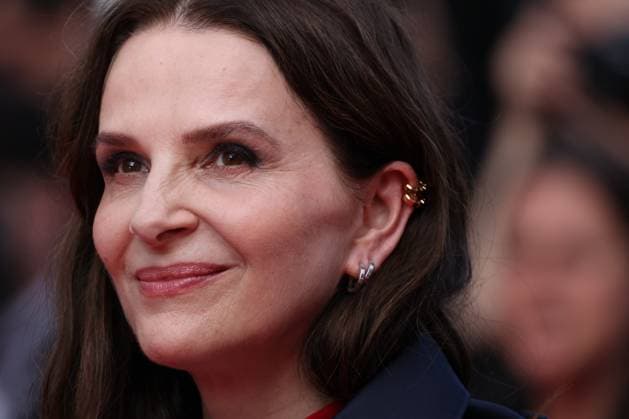 Cannes - Closing Ceremony Red Carpet Jury President Juliette Binoche attend the closing ceremony red carpet at the 78th annual Cannes Film Festival at Palais des Festivals on May 24, 2025 in Cannes, France Photo by Shootpix ABACAPRESS.COM Cannes France  Copyright: xShootPix ABACAx