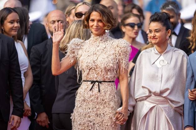 Cannes - Closing Ceremony Red Carpet Jury Member Halle Berry attends the closing ceremony red carpet at the 78th annual Cannes Film Festival at Palais des Festivals on May 24, 2025 in Cannes, France. Photo by Shootpix ABACAPRESS.COM Cannes France  Copyright: xShootPix ABACAx