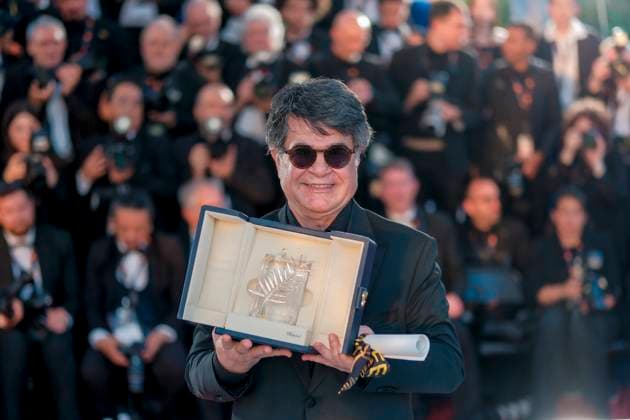 78eme Festival International du Film de Cannes Photocell des palmes 78th International Cannes Film Festival Photocall with winners Palme dOr pour son film Un simple accident 445099 2025 05 24 France Panahi, Jafar  Copyright: xFranckxBoutonnetx xStarfacex STAR_445099_038