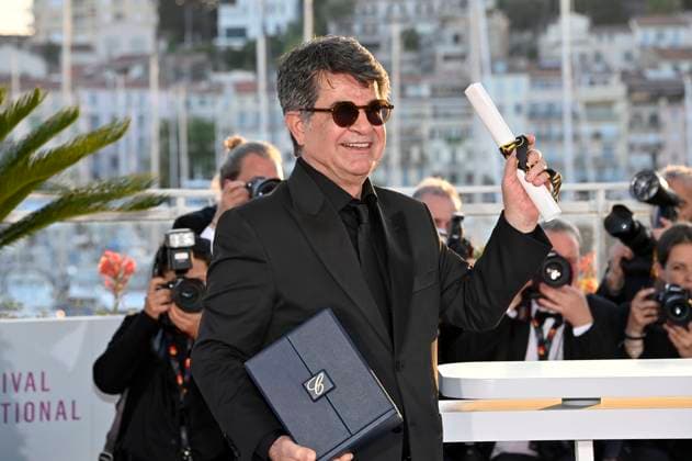 Jafar Panahi mit der Goldenen Palme für den besten Fim It Was Just an Accident beim Photocall mit den Preisträgern auf dem Festival de Cannes 2025 78. Internationale Filmfestspiele von Cannes am Palais des Festivals. Cannes, 24.05.2025