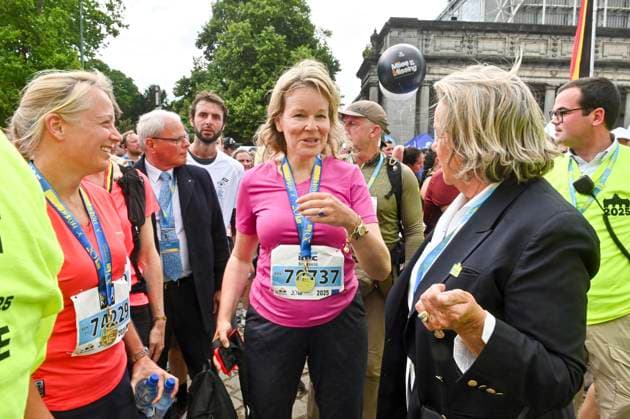 Entertainment Themen der Woche KW21 Entertainment Bilder des Tages Queen Mathilde - 20km of Brussels Brussels, Belgium. 25 may 2025 The Majesty Queen Mathilde during the run of 20 kilometers of Brussels. The departure with the minister Bernard Quintin. Credit : F.Andrieu Agencepeps CC . Brussels Belgium  Copyright: xContentxCurationx F.Andrieu Agencepeps CCx