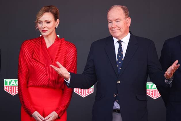Entertainment Themen der Woche KW21 Entertainment Bilder des Tages May 25, 2025, Monte Carlo, Monaco: Charlene, Princess of Monaco, and Albert II, Prince of Monaco on the podium during the F1 Grand Prix of Monaco at Circuit de Monaco on May 25, 2025 in Monte-Carlo, Monaco. Monte Carlo Monaco - ZUMAz156 20250525_zip_z156_040 Copyright: xBeataxZawrzelx