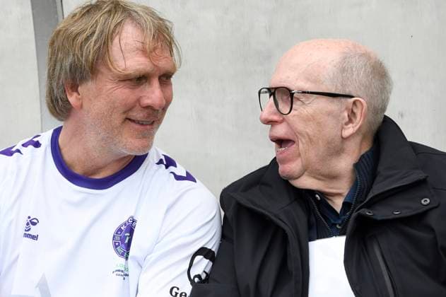 Ansgar Brinkmann und Reiner Calmund beim Benefiz-Fußballspiel Kicken mit Stars im Eilenriedestadion. Hannover, 25.05.2025