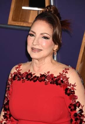 LAS VEGAS, NV - MAY 26: **EDITORIAL USE ONLY** Gloria Estefan at the 2025 American Music Awards at Fontainebleau Las Vegas on May 26, 2025 in Las Vegas, Nevada. Copyright: xJeffreyxMayerx