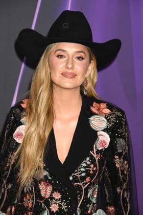 LAS VEGAS, NV - MAY 26: **EDITORIAL USE ONLY** Lainey WIlson at the 2025 American Music Awards at Fontainebleau Las Vegas on May 26, 2025 in Las Vegas, Nevada. Copyright: xJeffreyxMayerx