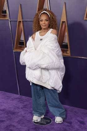 Bilder des Jahres 2025, Entertainment 05 Mai Entertainment Bilder des Tages 2025 American Music Awards - Winners Walk Honoree Janet Jackson, recipient of the Icon Award, attends the 2025 American Music Awards at Fontainebleau Las Vegas on May 26, 2025 in Las Vegas, Nevada. Las Vegas Fontainbleau Las Vegas NV USA Copyright: xCraSH imageSPACEx