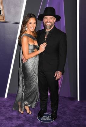 LAS VEGAS, NV - MAY 26: **EDITORIAL USE ONLY** Kendra Scott and Zac Brown at the 2025 American Music Awards at Fontainebleau Las Vegas on May 26, 2025 in Las Vegas, Nevada. Copyright: xJeffreyxMayerx