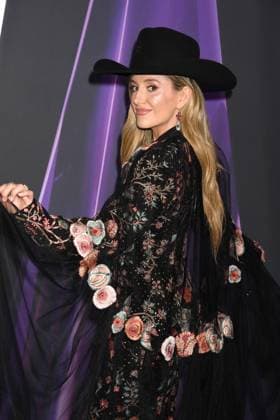 LAS VEGAS, NV - MAY 26: **EDITORIAL USE ONLY** Lainey WIlson at the 2025 American Music Awards at Fontainebleau Las Vegas on May 26, 2025 in Las Vegas, Nevada. Copyright: xJeffreyxMayerx