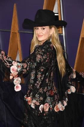 LAS VEGAS, NV - MAY 26: **EDITORIAL USE ONLY** Lainey WIlson at the 2025 American Music Awards at Fontainebleau Las Vegas on May 26, 2025 in Las Vegas, Nevada. Copyright: xJeffreyxMayerx
