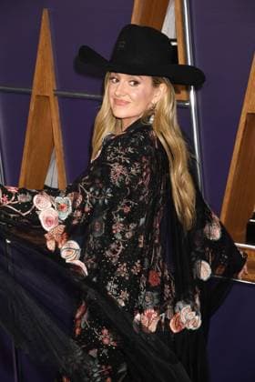 LAS VEGAS, NV - MAY 26: **EDITORIAL USE ONLY** Lainey WIlson at the 2025 American Music Awards at Fontainebleau Las Vegas on May 26, 2025 in Las Vegas, Nevada. Copyright: xJeffreyxMayerx