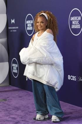 May 26, 2025, Las Vegas, California, USA: LAS VEGAS, NEVADA - MAY 26: Janet Jackson at the 2025 American Music Awards at Fontainebleau Las Vegas Las Vegas USA - ZUMAg107 20250526_zep_g107_012 Copyright: xNinaxPrommerx