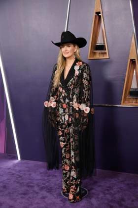 May 26, 2025, Las Vegas, California, USA: LAS VEGAS, NEVADA - MAY 26: Lainey Wilson at the 2025 American Music Awards at Fontainebleau Las Vegas Las Vegas USA - ZUMAg107 20250526_zep_g107_059 Copyright: xNinaxPrommerx