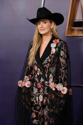 May 26, 2025, Las Vegas, California, USA: LAS VEGAS, NEVADA - MAY 26: Lainey Wilson at the 2025 American Music Awards at Fontainebleau Las Vegas Las Vegas USA - ZUMAg107 20250526_zep_g107_061 Copyright: xNinaxPrommerx
