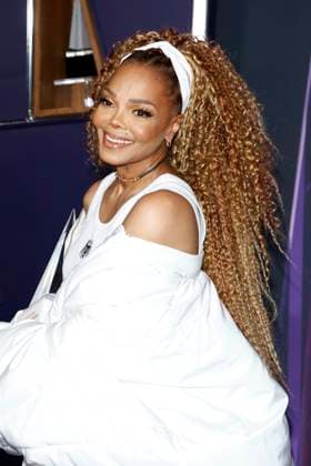 USA - 2025 American Music Awards - Las Vegas LAS VEGAS - MAY 26: Janet Jackson at the 2025 American Music Awards at the Fontainebleau Las Vegas on May 26, 2025 in Las Vegas, CA Las Vegas CA USA  Copyright: xHPAx xHutchinsxPhotox