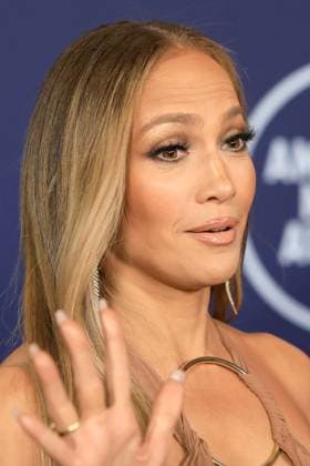 USA - 2025 American Music Awards - Las Vegas LAS VEGAS - MAY 26: Jennifer Lopez at the 2025 American Music Awards at the Fontainebleau Las Vegas on May 26, 2025 in Las Vegas, CA Las Vegas CA USA  Copyright: xHPAx xHutchinsxPhotox