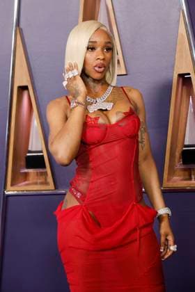 May 26, 2025, Las Vegas, California, USA: LAS VEGAS, NEVADA - MAY 26: Sexxy Red at the 2025 American Music Awards at Fontainebleau Las Vegas Las Vegas USA - ZUMAg107 20250526_zep_g107_087 Copyright: xNinaxPrommerx