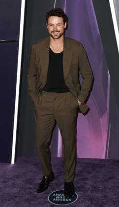 2025 American Music Awards arrivals at Fontainebleau Las Vegas Featuring: Dylan Efron Where: Las Vegas, Nevada, United States When: 26 May 2025 Credit: Judy Eddy Cover Images EDITORIAL USE ONLY. NOT FOR USE BY NEWSPAPERS BASED IN THE UK. Copyright: xx coverimg54801007