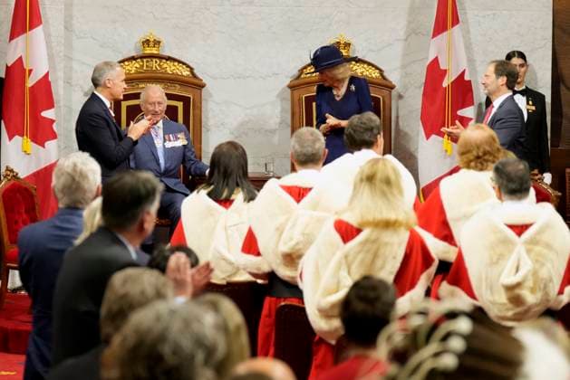 May 27, 2025, Ottawa, On, Canada: Prime Minister Mark Carney, left, applauds King Charles after delivering the speech from the throne in the Senate in Ottawa on Tuesday, May 27, 2025. Ottawa Canada  - ZUMAc35_ 20250527_zaf_c35_118 Copyright: xAdrianxWyldx