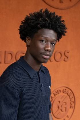 Entertainment Bilder des Tages French Open - Vips At The Village Tsuku take a pose at Roland Garros for the French open on May 27, 2025, in Paris, France. Photo by Laurent Zabulon ABACAPRESS.COM Paris France  Copyright: xZabulonxLaurent ABACAx