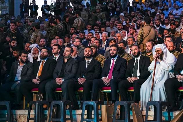 News Themen der Woche KW22 Al-Sharaa Attends Ceremony in Aleppo Interim Syrian President Ahmad Al-Sharaa appears in the Citadel of Aleppo in Syria, on May 27, 2025 in an even called Aleppo, the Key to Victory to mark six months from capturing the city of Aleppo from Assad s regime. Aleppo Aleppo Syria Copyright: xMohamadxDaboulx