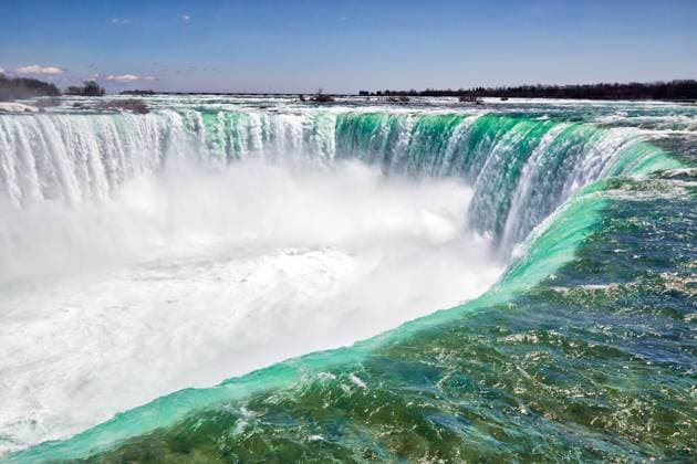 Creative Highlights World Majestic Niagara Waterfall Majestic Niagara Waterfall Model Released GentleGiantProductions_ID27157_781210_003 Copyright: xGentlexGiantxProductionsx RECORD DATE NOT STATED